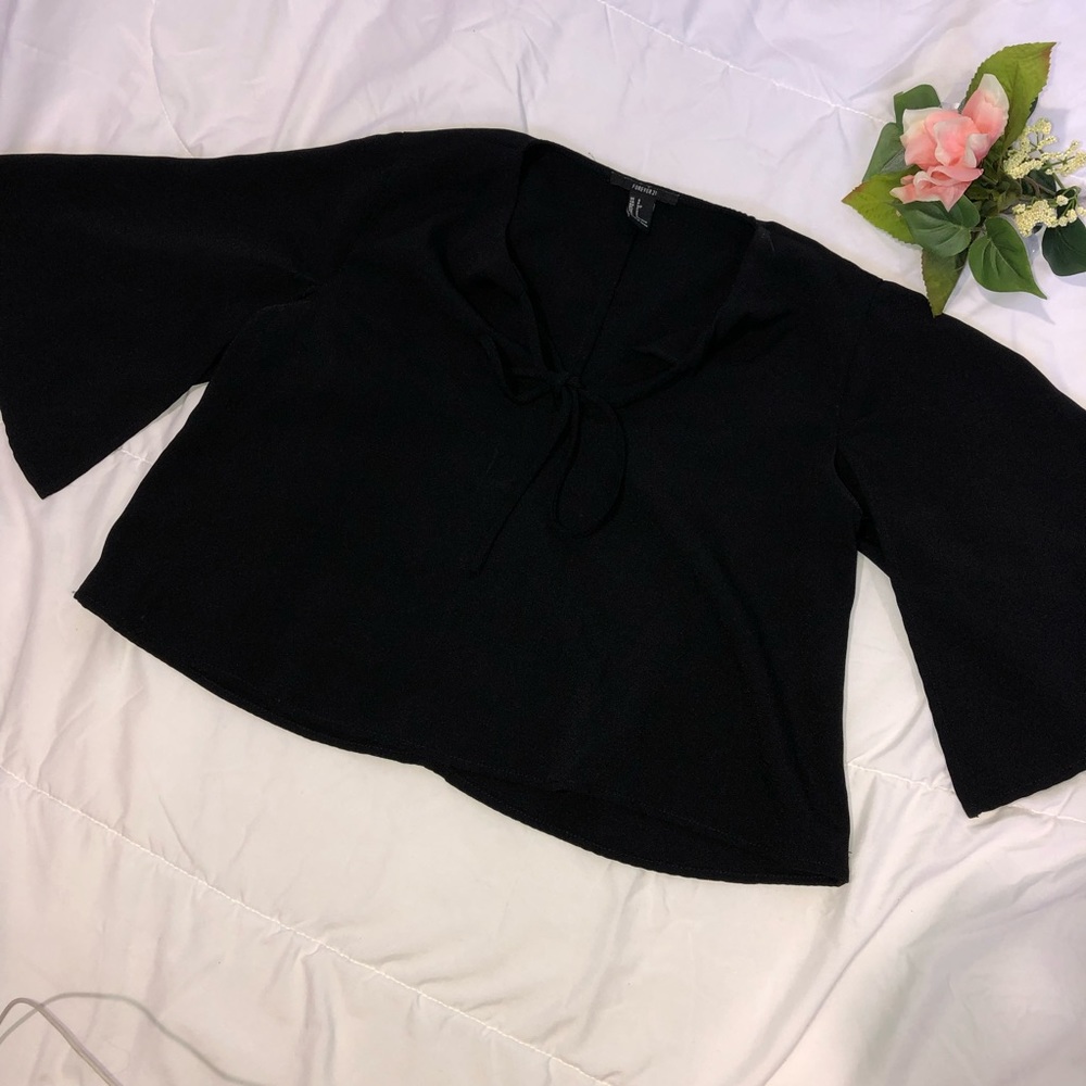 Black Flowy Crop Top